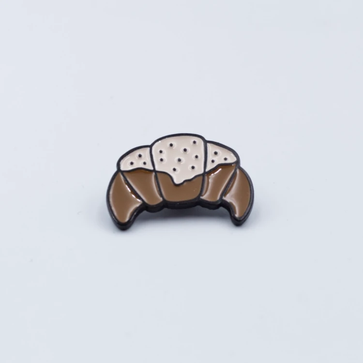 Fifne Klunkry PIN METALOWY rogal 2.webp