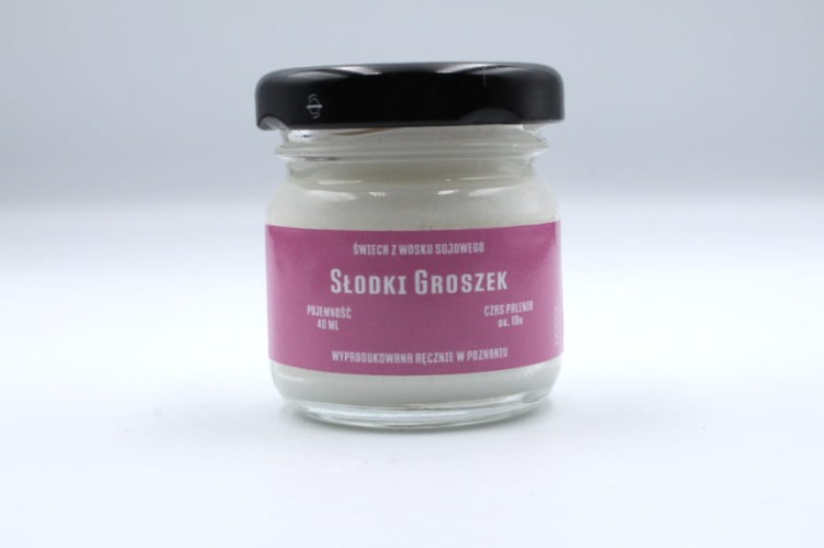 SŁODKI GROSZEK – Mała świeca sojowa w słoiku